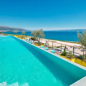 Amphora's Garden Hotel Split