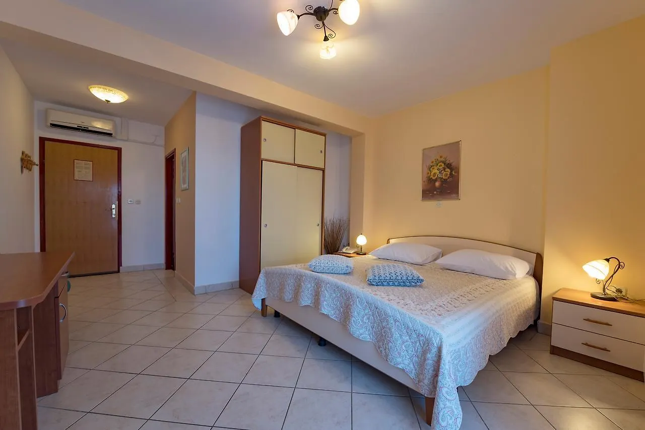 Hotel Aurora Pula